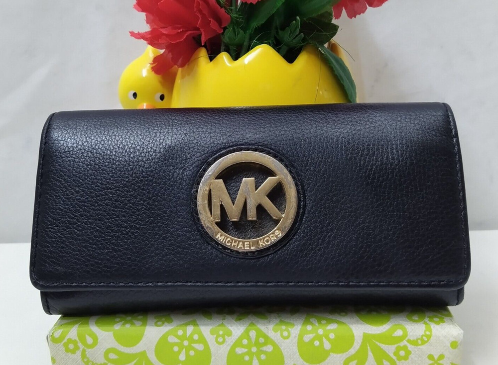 Michael Kors Black Leather Credit Card Bifold Leather Wallet